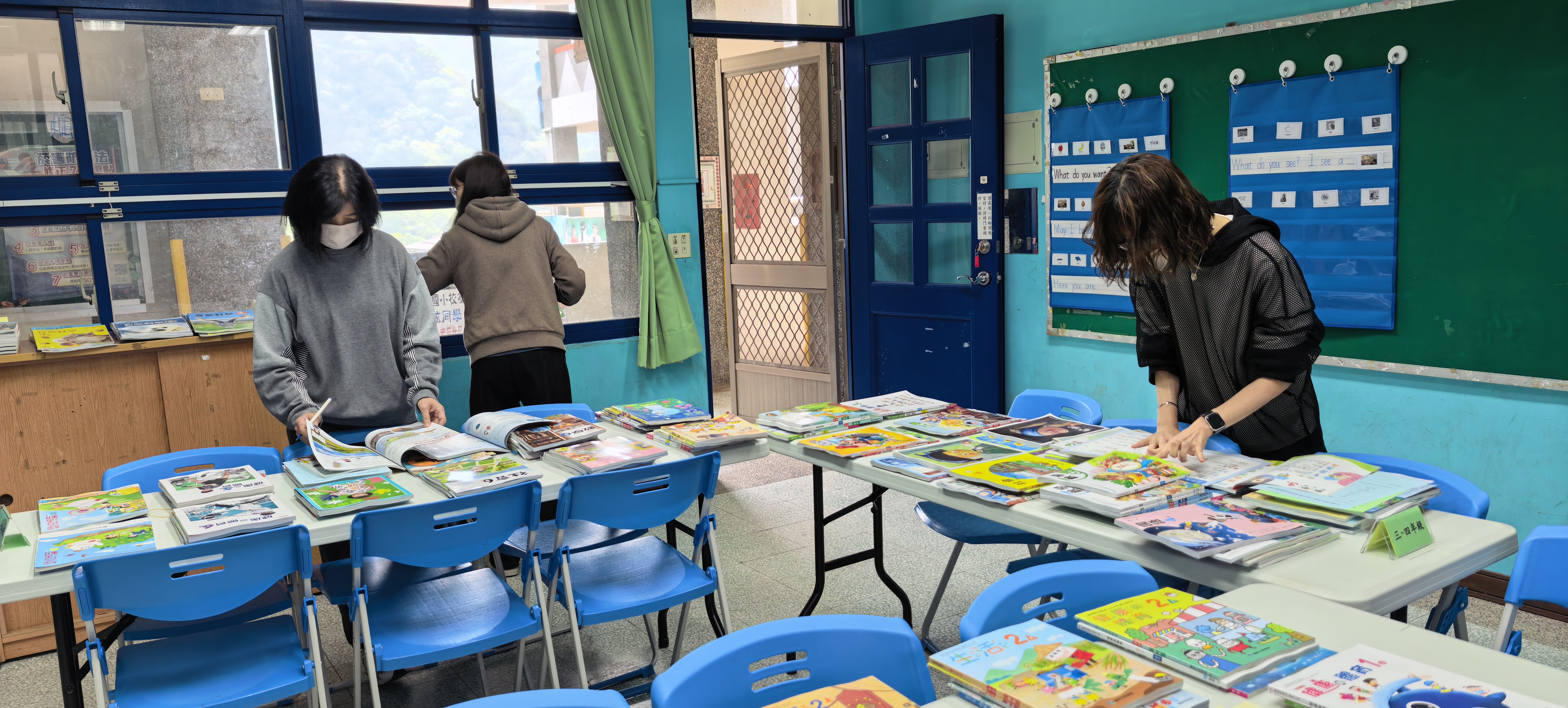 1150409教科書評選另開新視窗